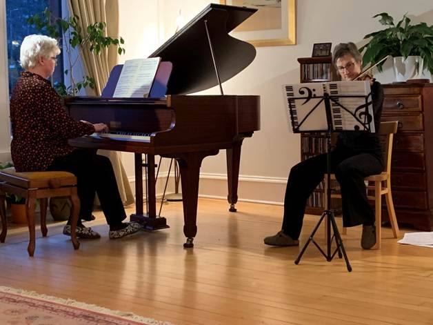 A picture containing floor, indoor, chair, table

Description automatically generated