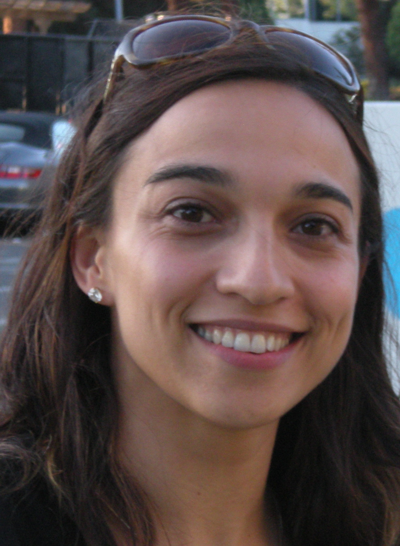 Yolanda profile pic